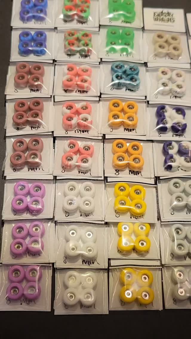 @entity_fb_wheels: New colorways.