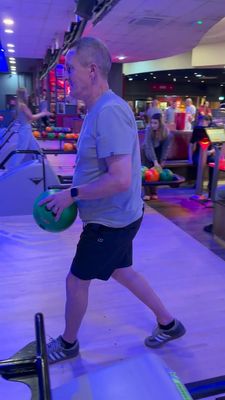 @mud_osiris777: Balling I won #bowling #fingerboard #fingerboarding #family #familytime